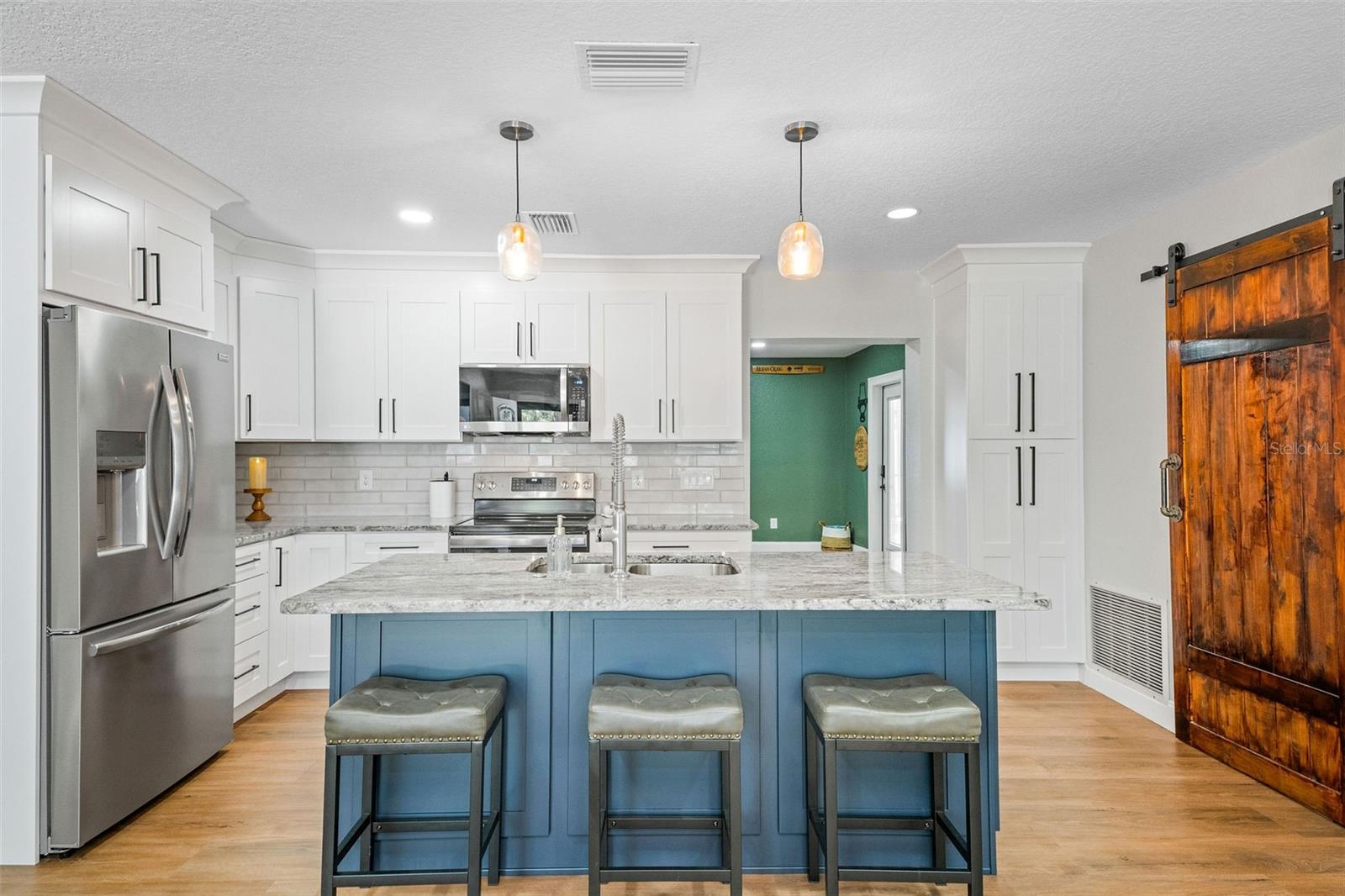 9653 GOLDEN GROVE ST, SEMINOLE, FL, 33772