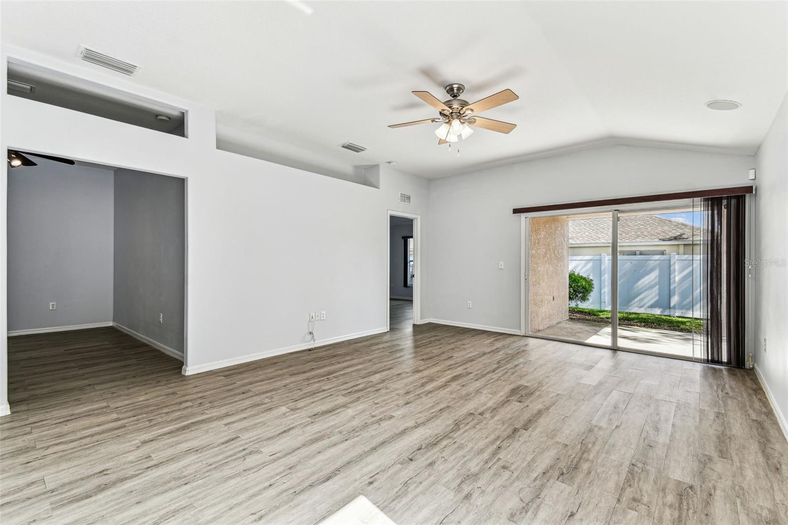 31434 SHAKER CIR, WESLEY CHAPEL, FL, 33543