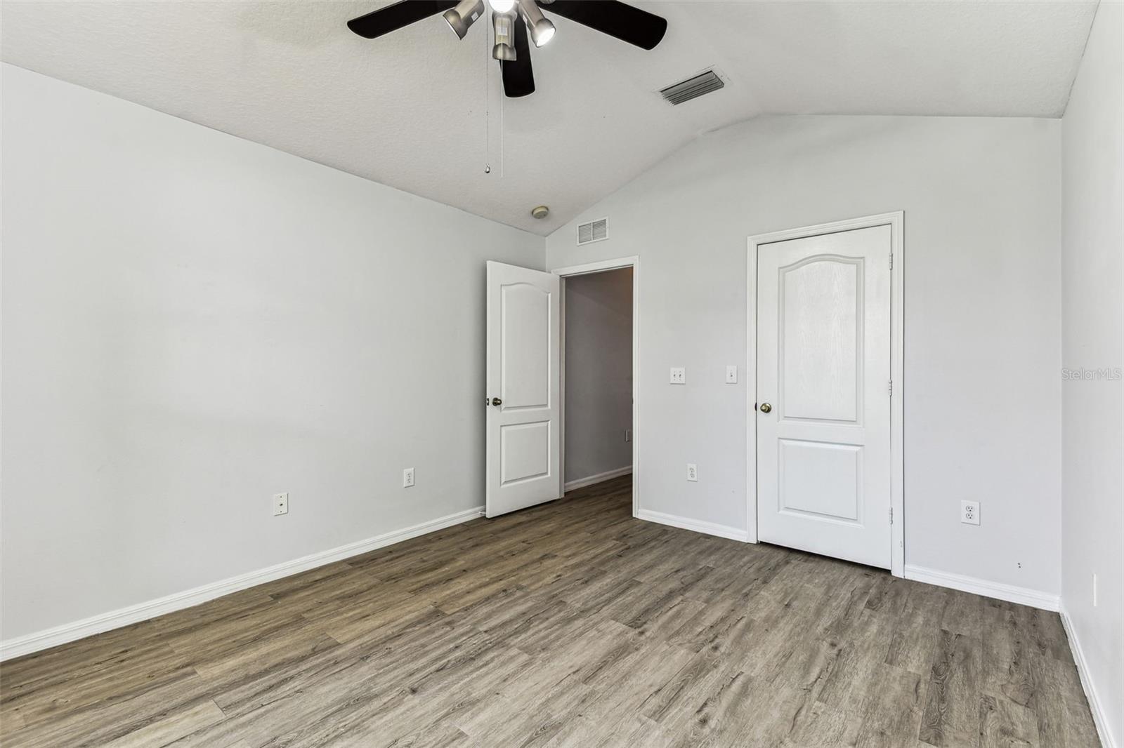 31434 SHAKER CIR, WESLEY CHAPEL, FL, 33543