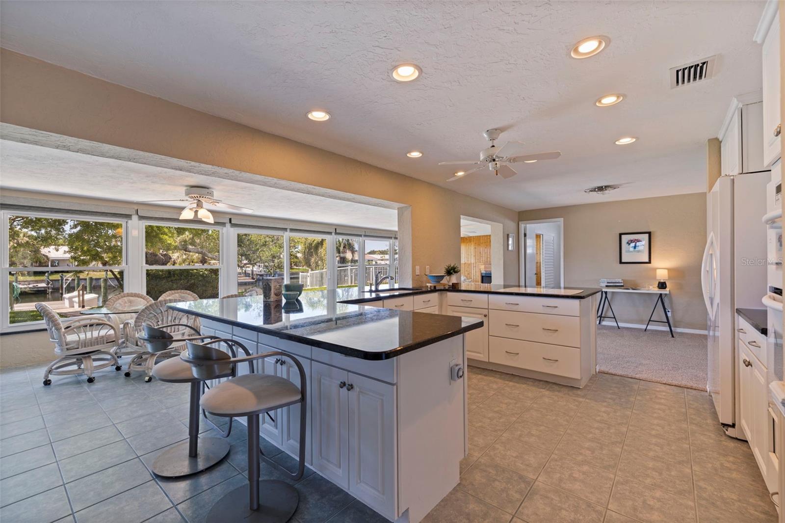 4433 38TH WAY S, ST PETERSBURG, FL, 33711