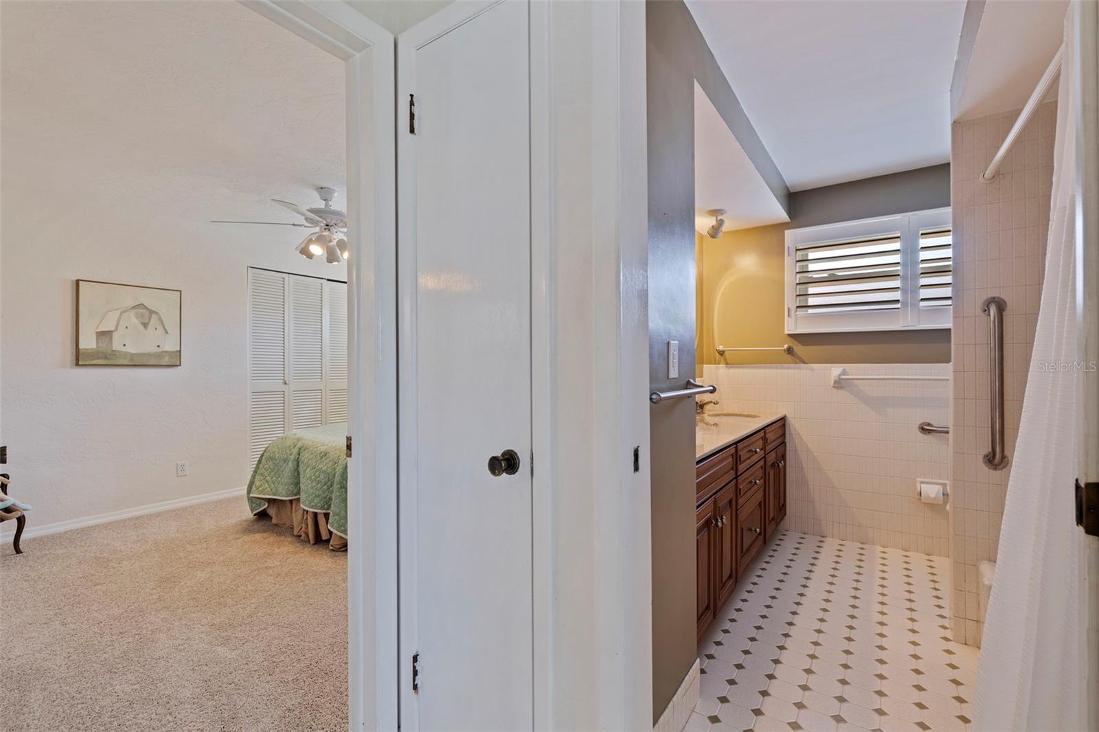 4433 38TH WAY S, ST PETERSBURG, FL, 33711