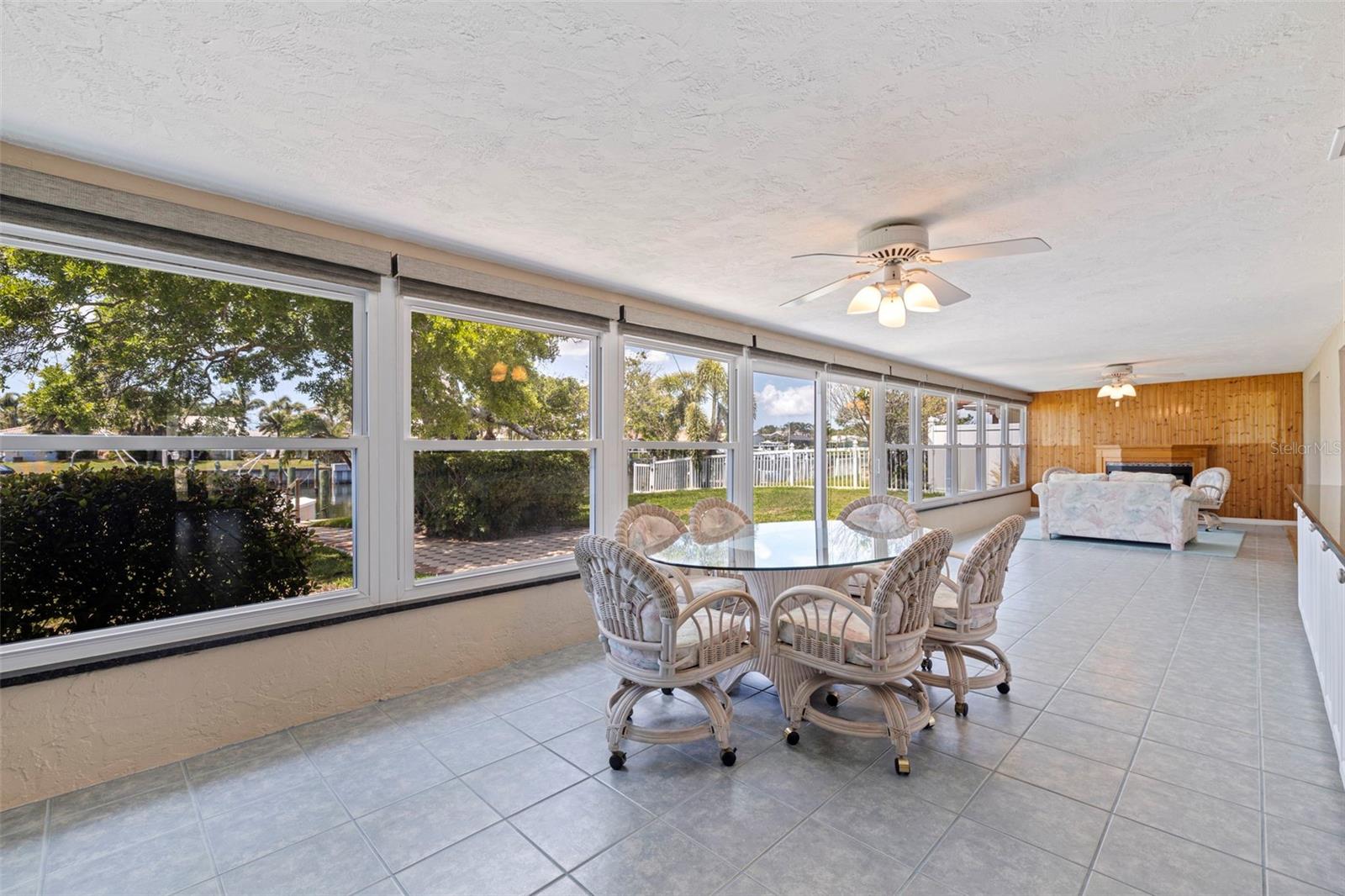 4433 38TH WAY S, ST PETERSBURG, FL, 33711