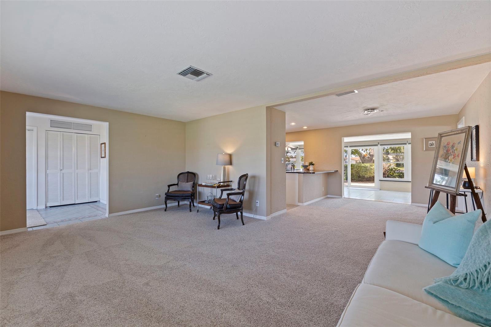 4433 38TH WAY S, ST PETERSBURG, FL, 33711