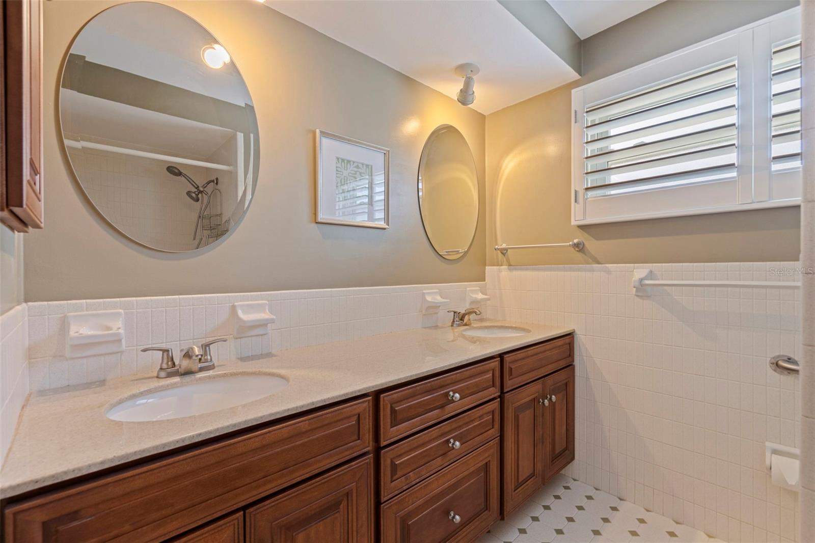 4433 38TH WAY S, ST PETERSBURG, FL, 33711