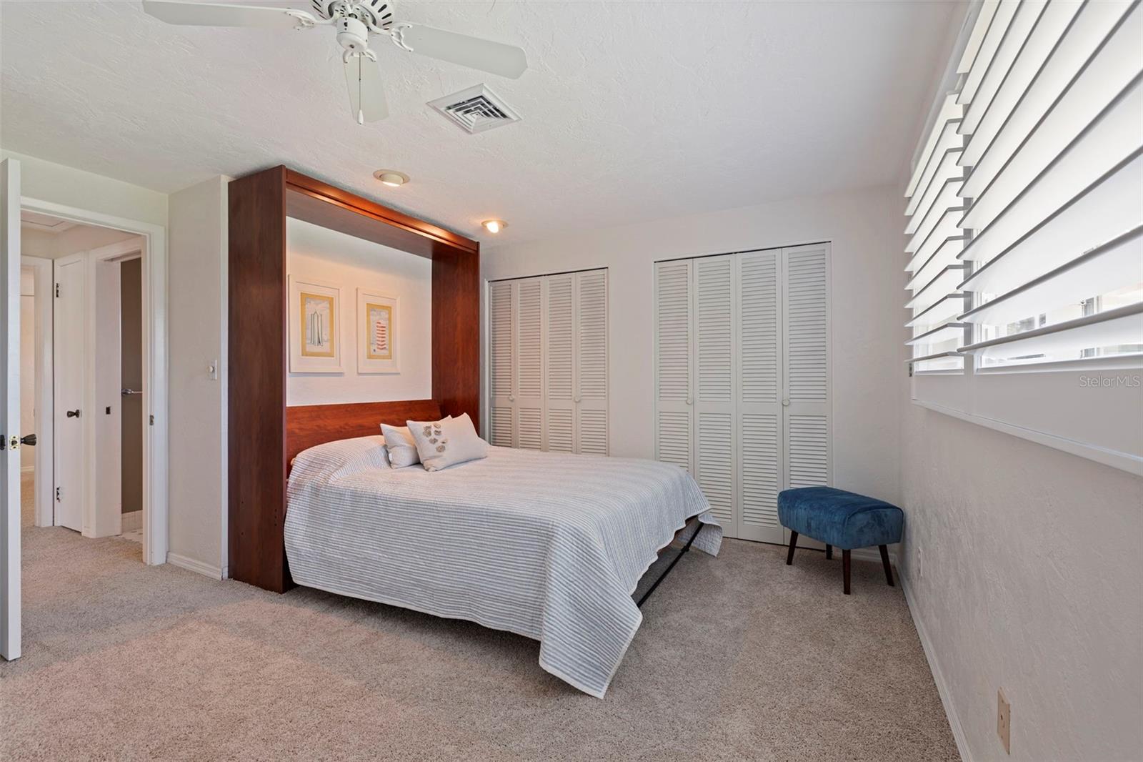 4433 38TH WAY S, ST PETERSBURG, FL, 33711