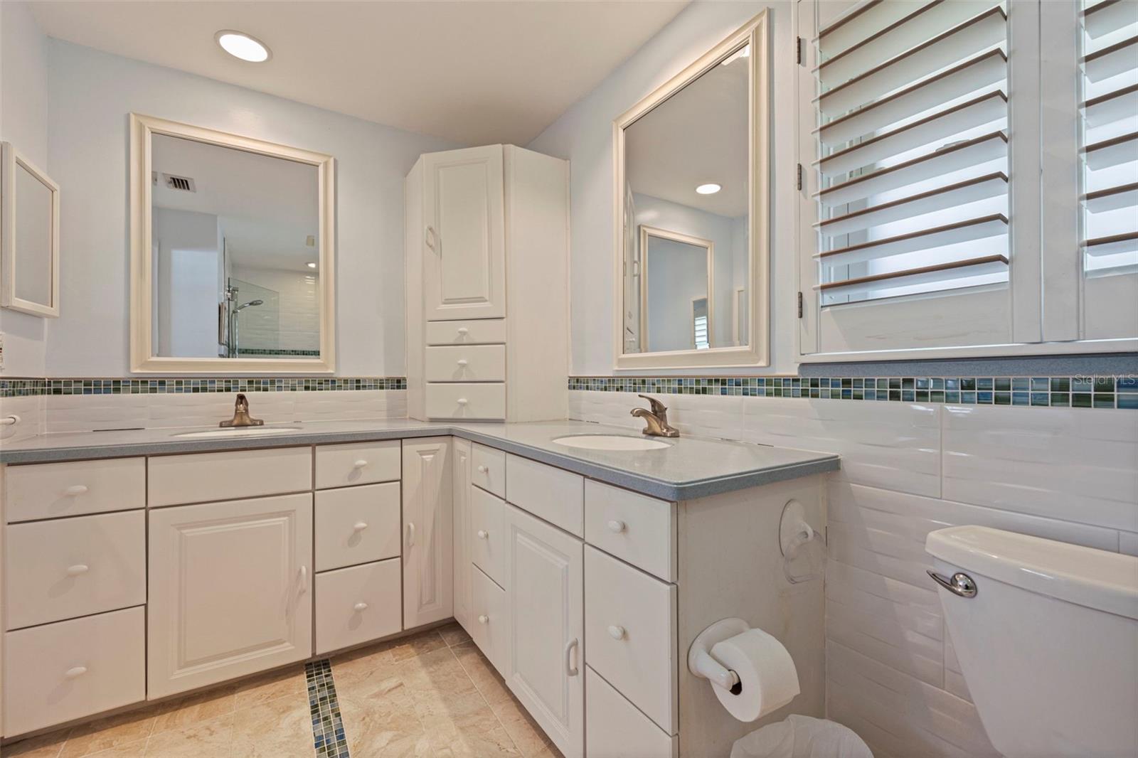 4433 38TH WAY S, ST PETERSBURG, FL, 33711