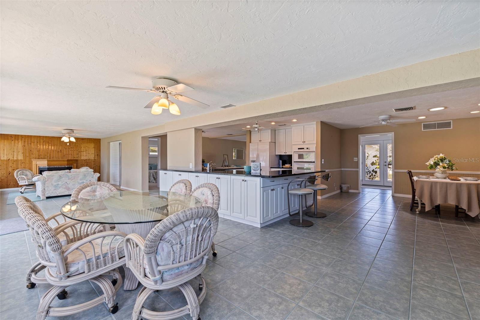 4433 38TH WAY S, ST PETERSBURG, FL, 33711