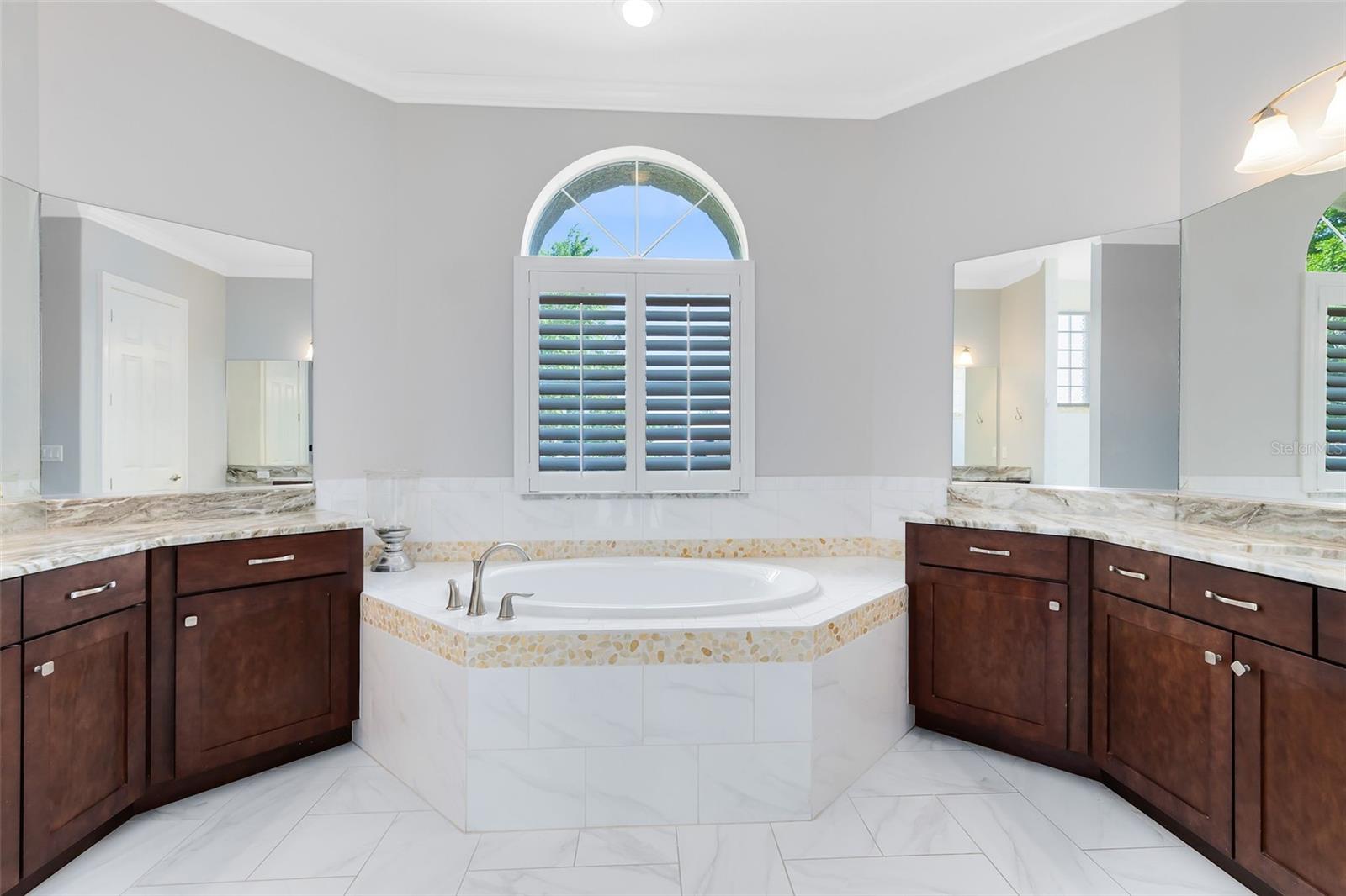 5509 MEADOW HILL LOOP, LADY LAKE, FL, 32159