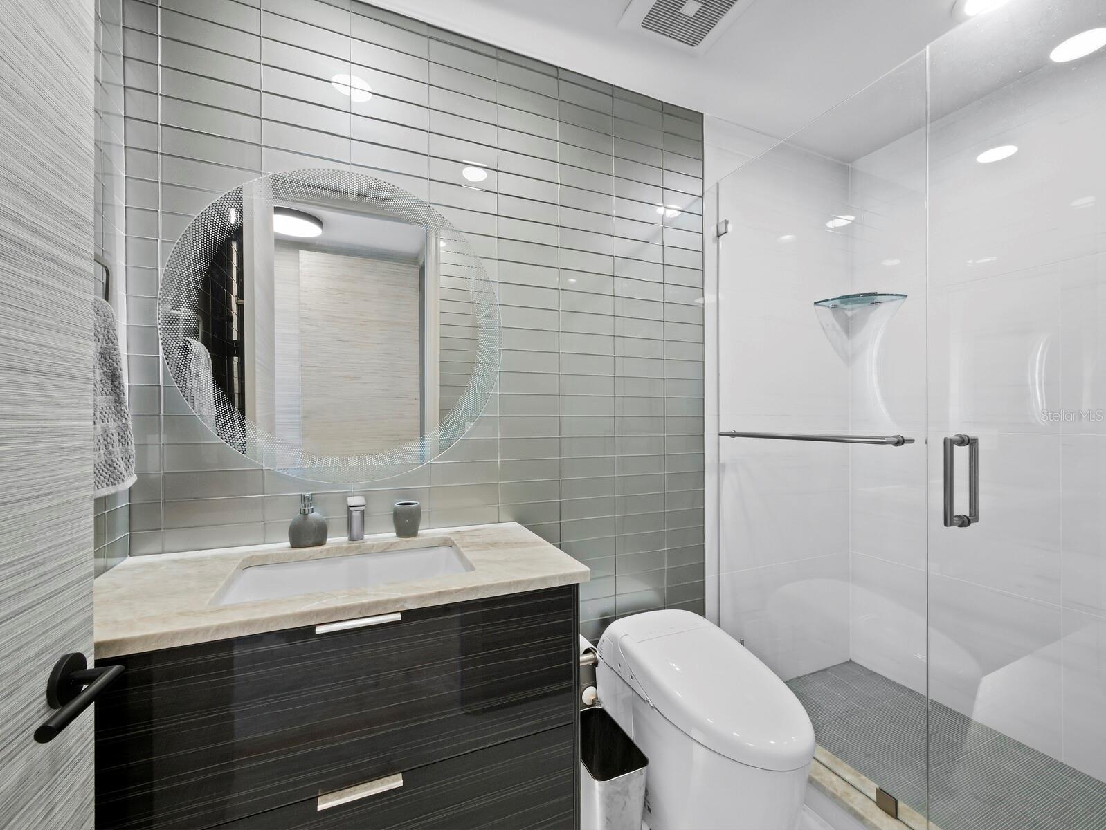 415 L AMBIANCE DR #D306, LONGBOAT KEY, FL, 34228