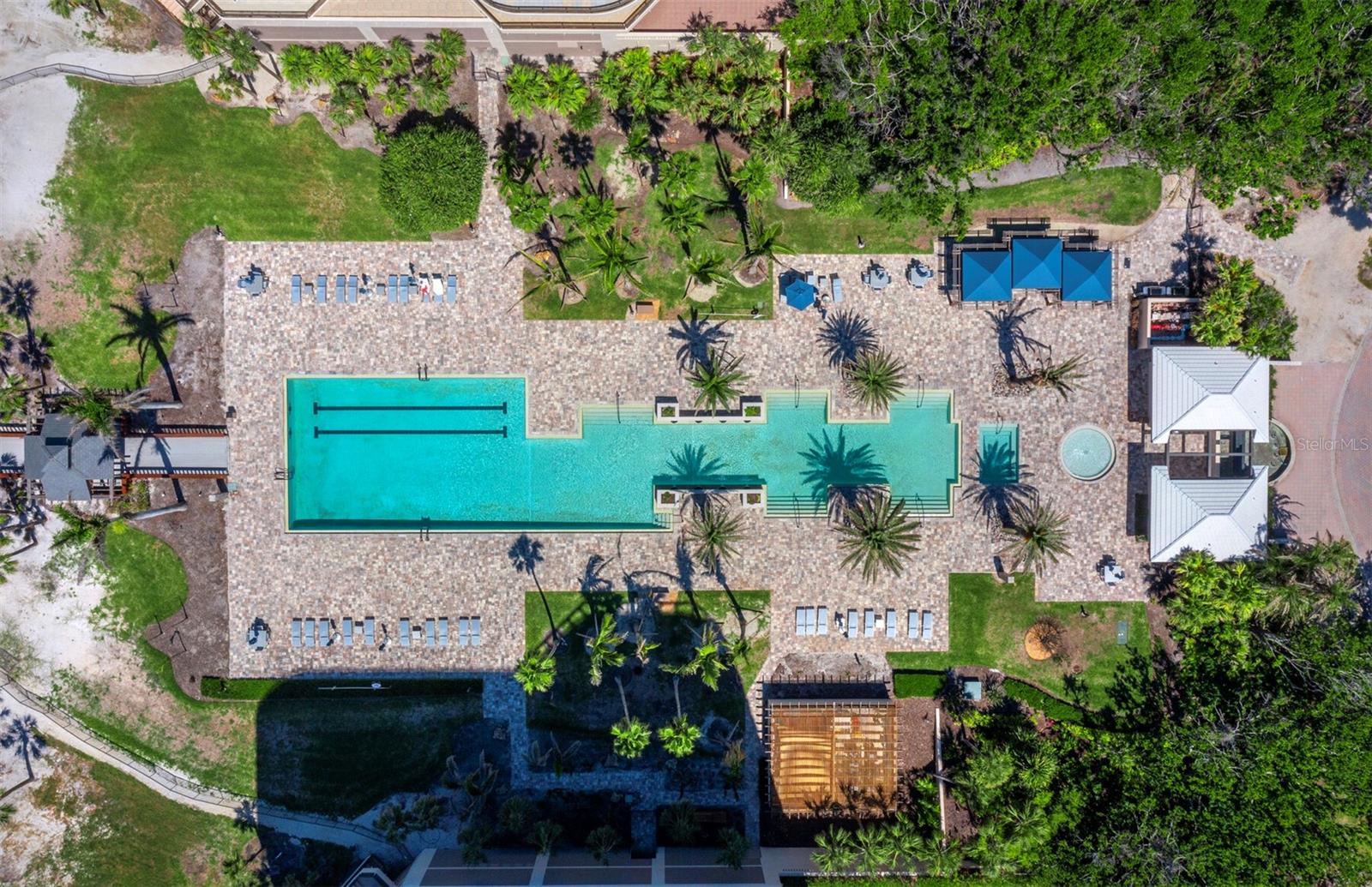 415 L AMBIANCE DR #D306, LONGBOAT KEY, FL, 34228