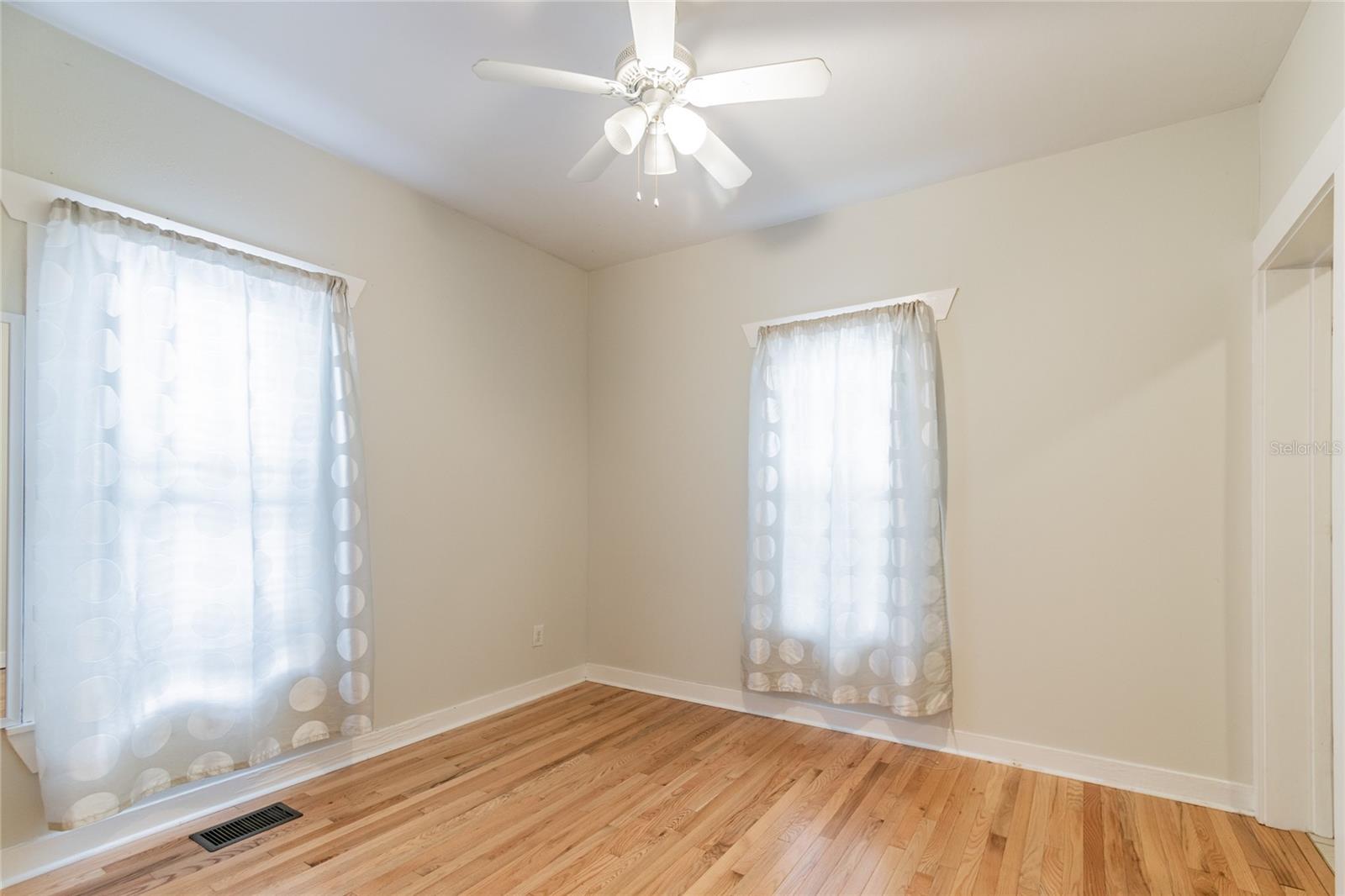 317 W JEAN ST, TAMPA, FL, 33604