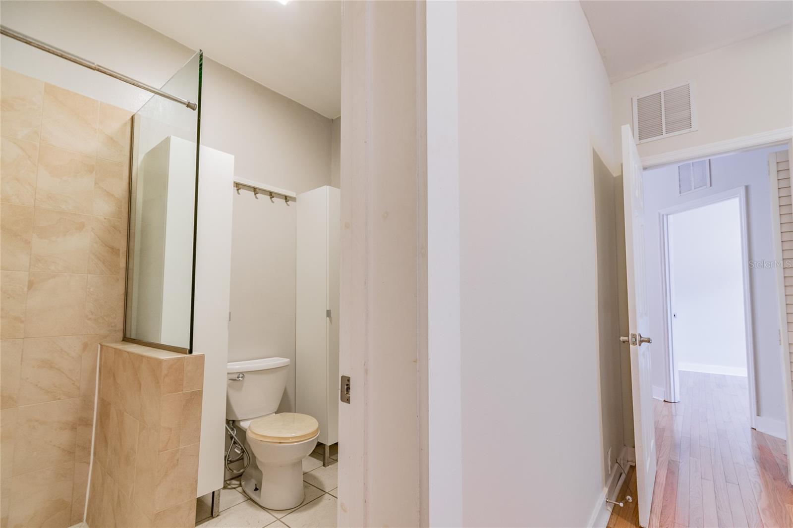 317 W JEAN ST, TAMPA, FL, 33604