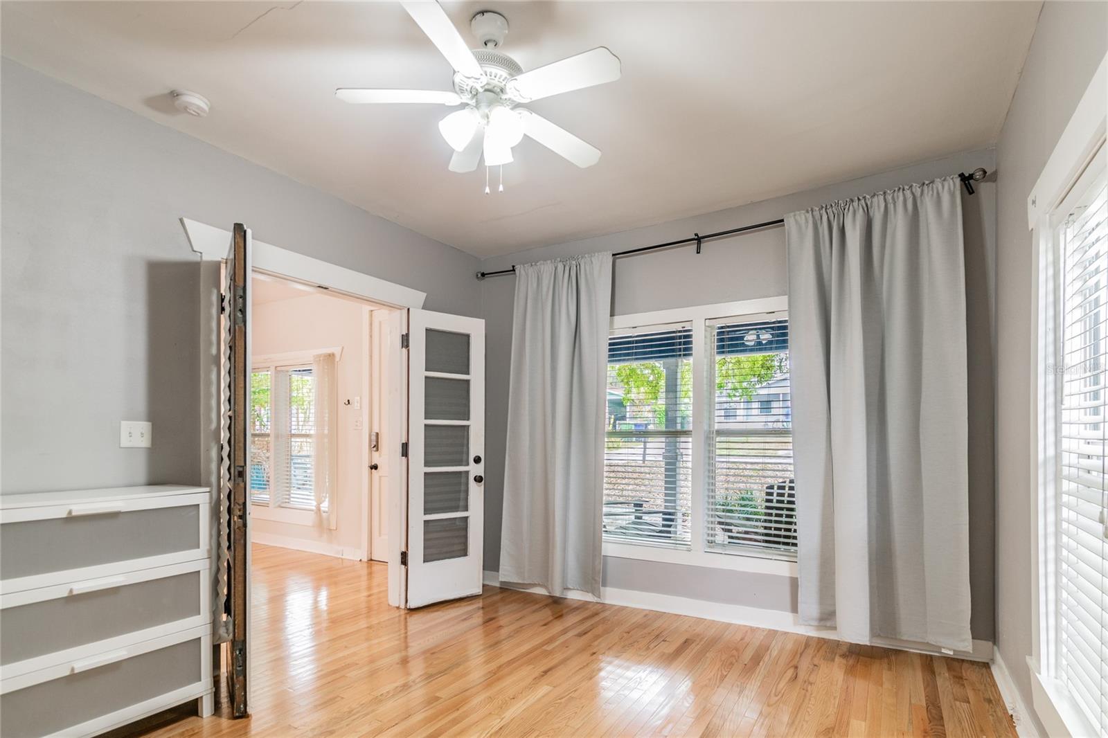 317 W JEAN ST, TAMPA, FL, 33604