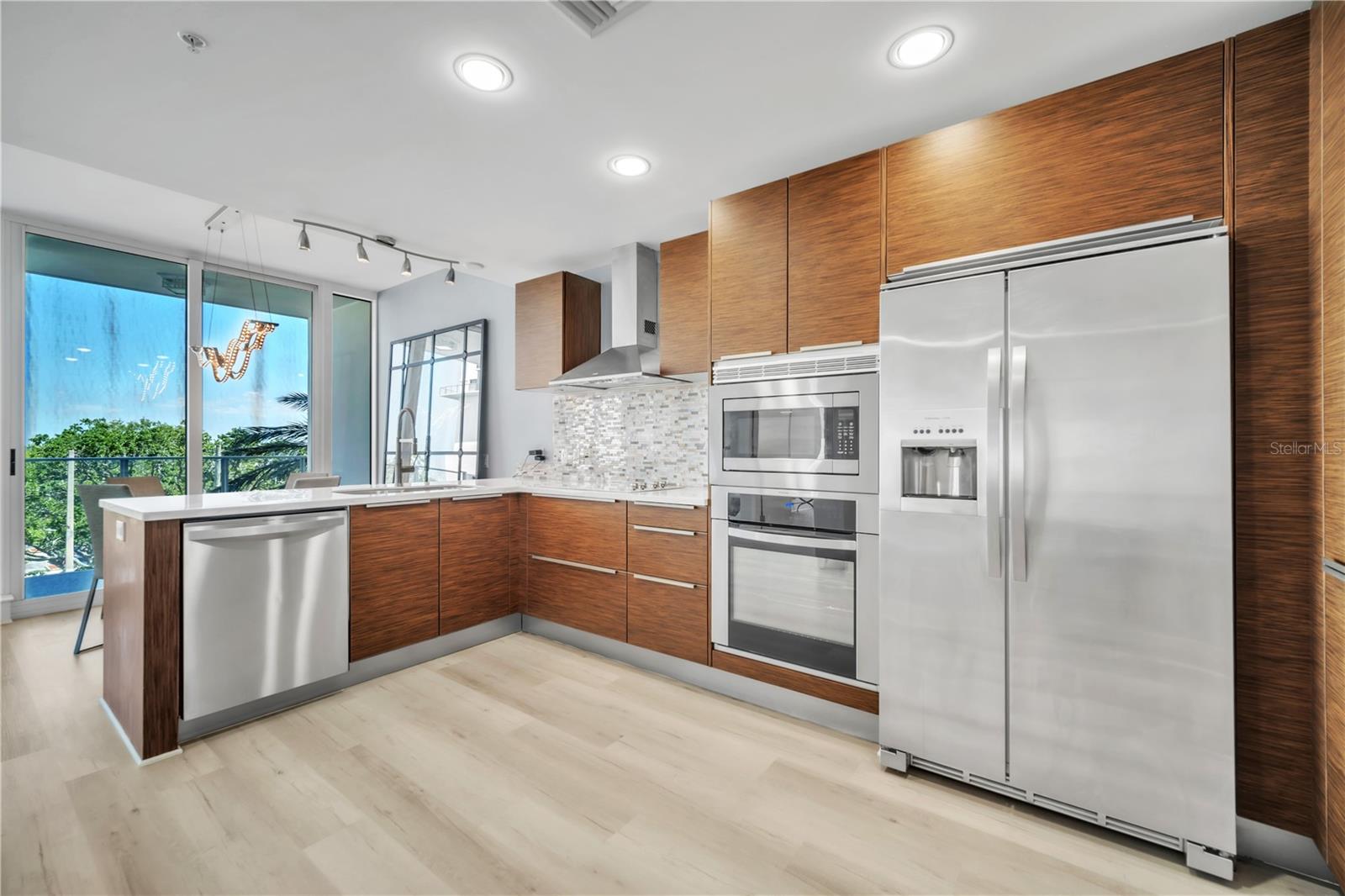 175 1ST ST S #412, ST PETERSBURG, FL, 33701