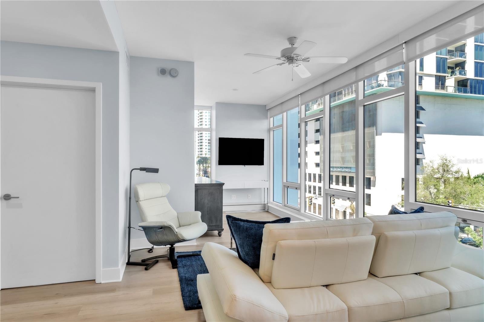 175 1ST ST S #412, ST PETERSBURG, FL, 33701