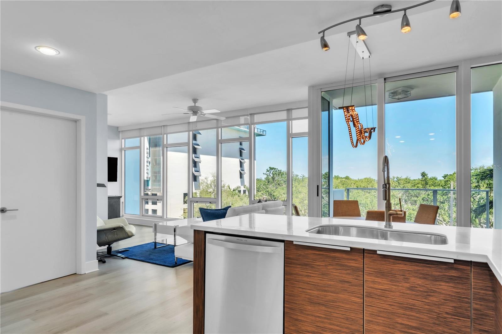 175 1ST ST S #412, ST PETERSBURG, FL, 33701