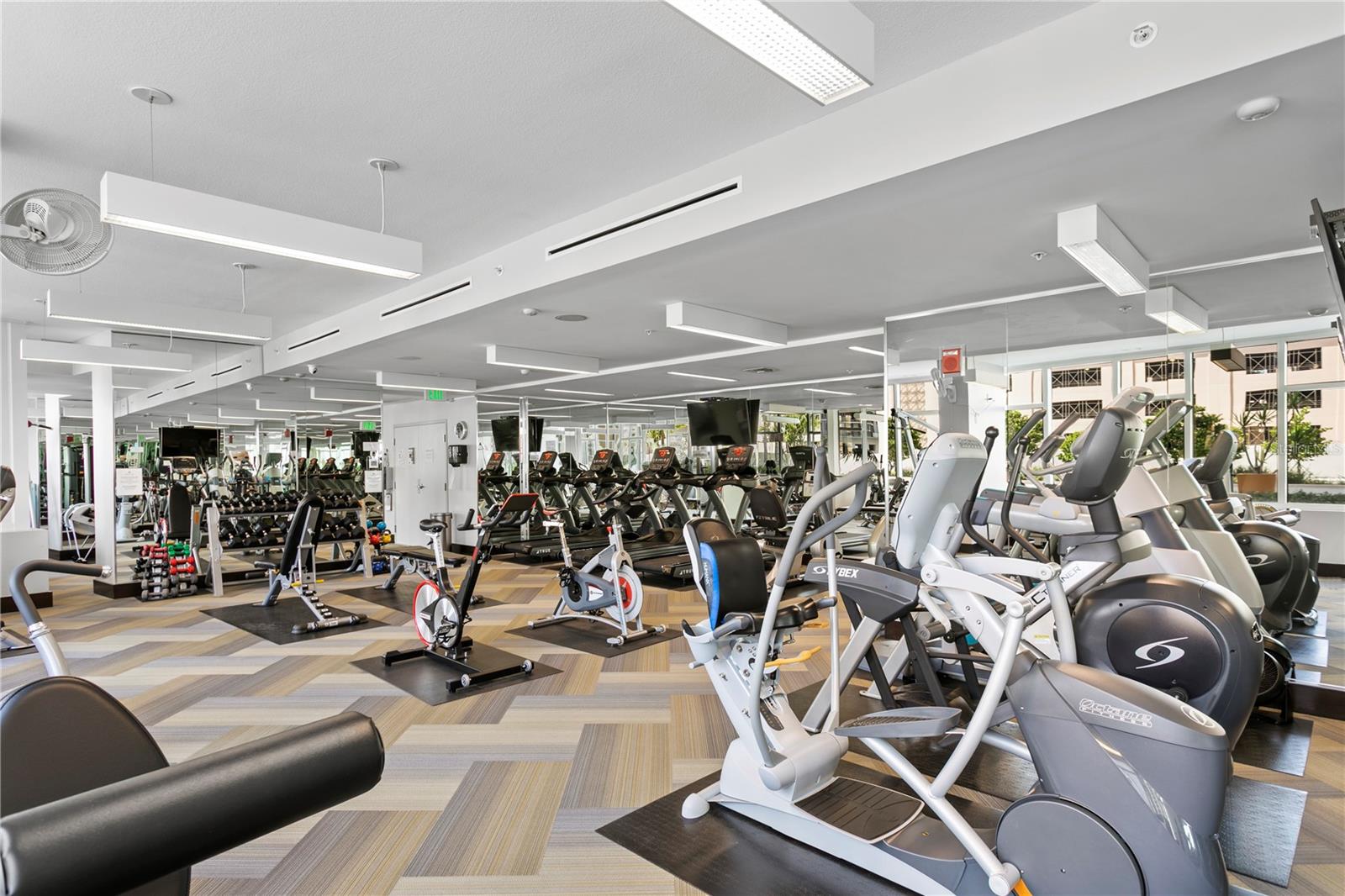 175 1ST ST S #412, ST PETERSBURG, FL, 33701