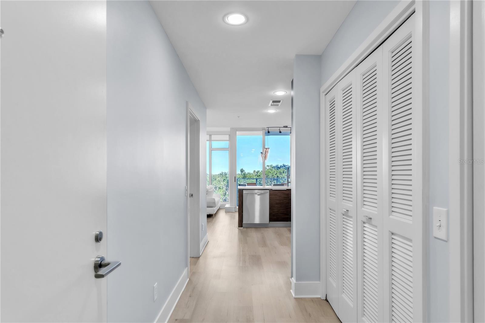 175 1ST ST S #412, ST PETERSBURG, FL, 33701