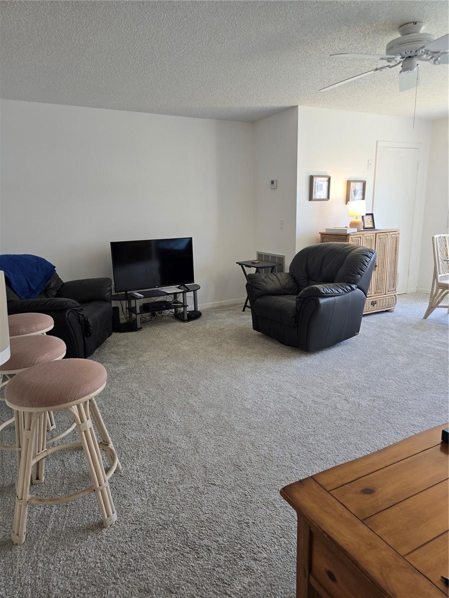 5623 80TH ST N #306, ST PETERSBURG, FL, 33709