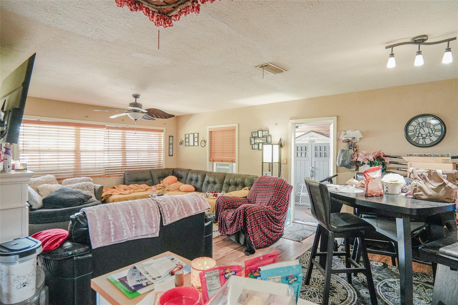 2405 21ST AVE W, BRADENTON, FL, 34205