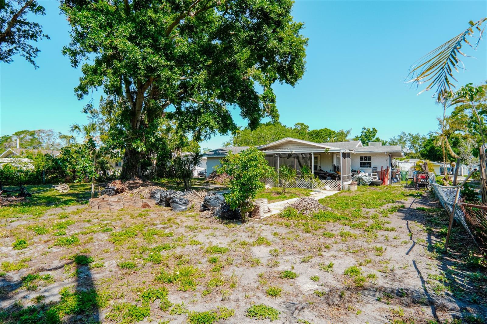 2405 21ST AVE W, BRADENTON, FL, 34205