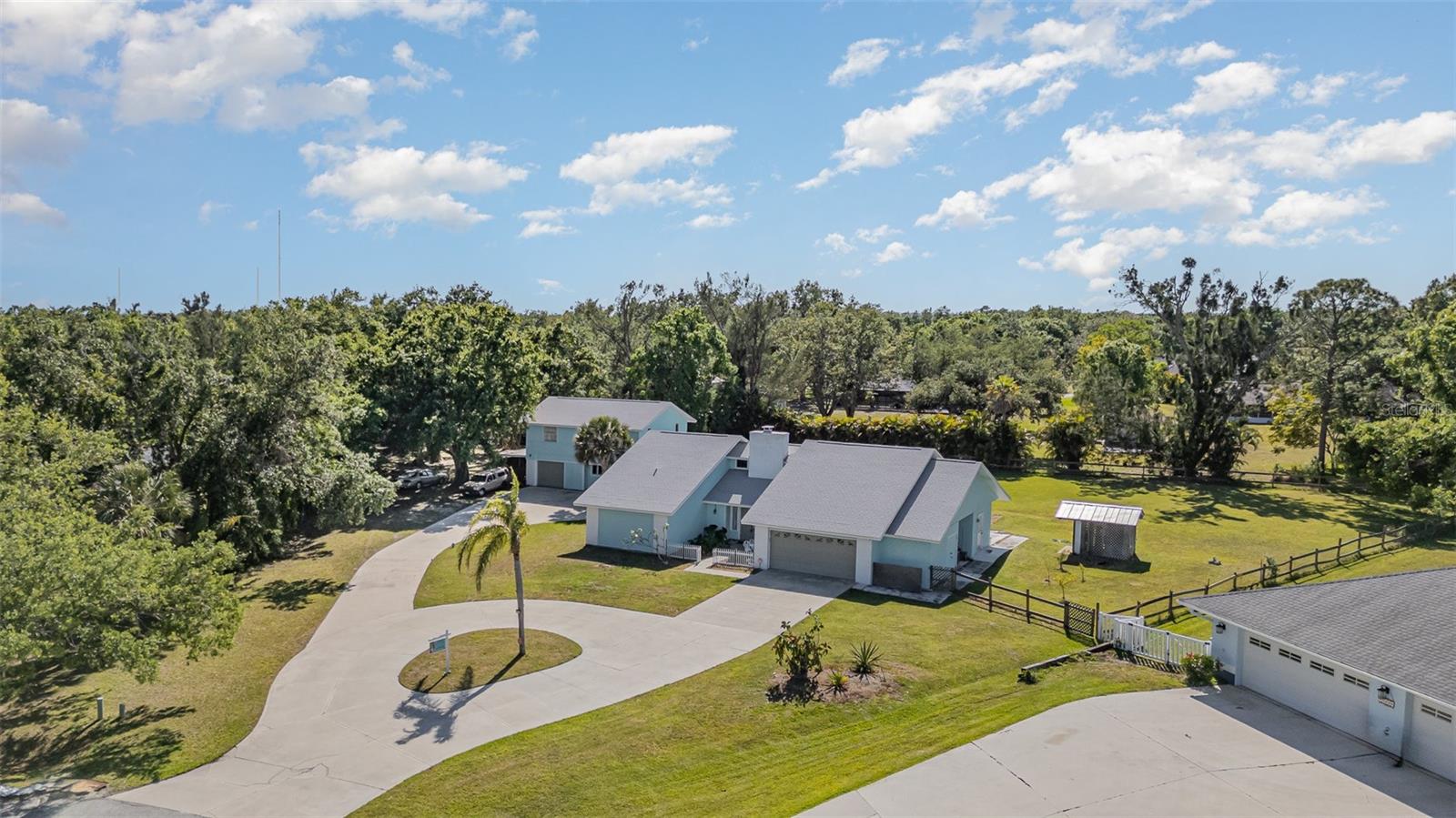 1305 GREENFIELD CIR, VENICE, FL, 34292