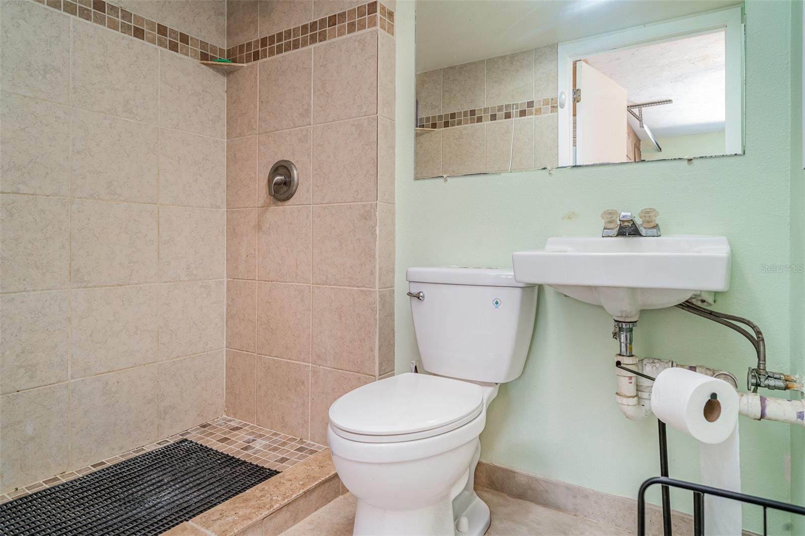 1305 GREENFIELD CIR, VENICE, FL, 34292