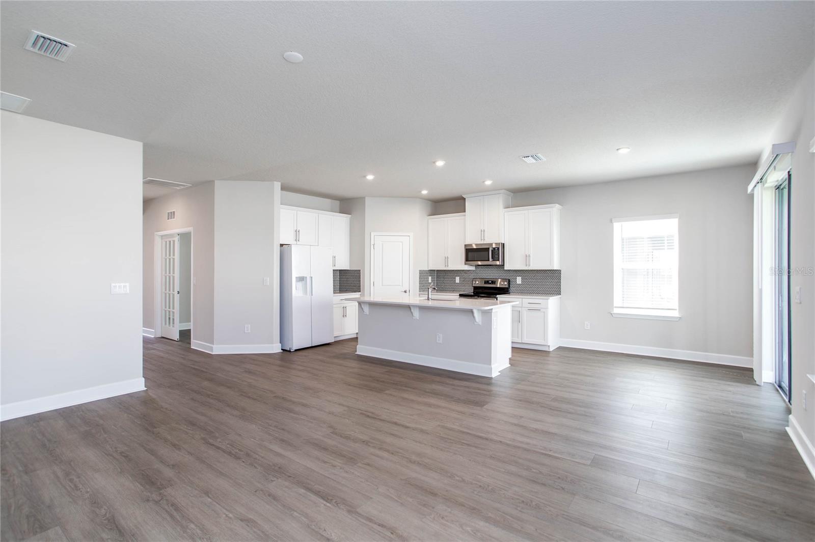 10179 GLIDING EAGLE WAY, LAND O LAKES, FL, 34638