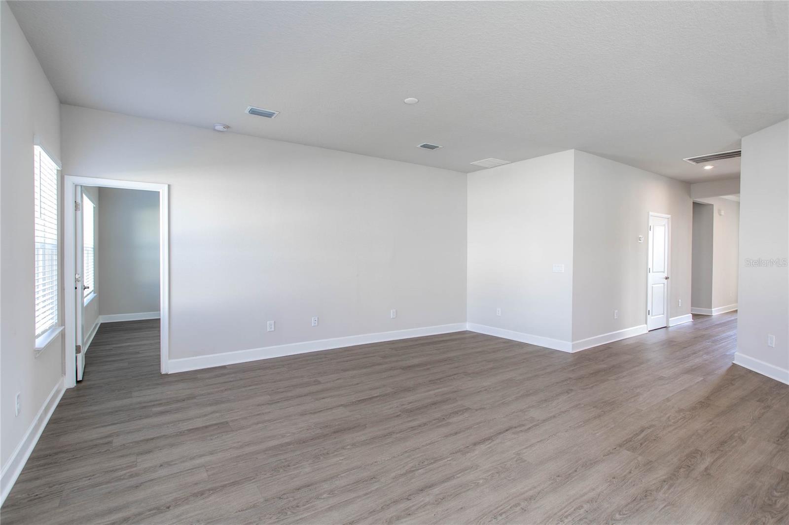 10179 GLIDING EAGLE WAY, LAND O LAKES, FL, 34638