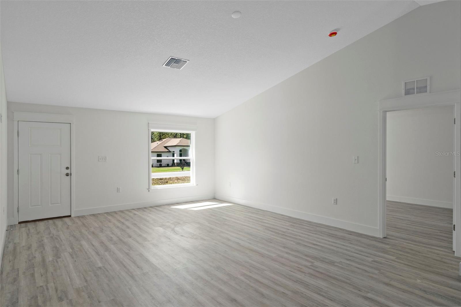 11107 WOOD OWL AVE, WEEKI WACHEE, FL, 34614