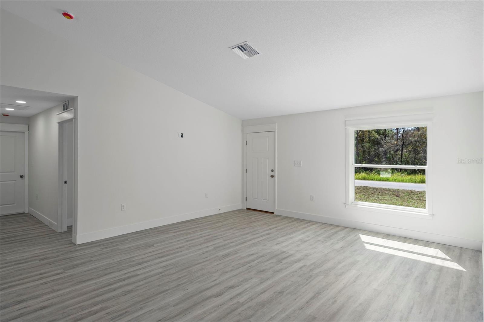 11107 WOOD OWL AVE, WEEKI WACHEE, FL, 34614