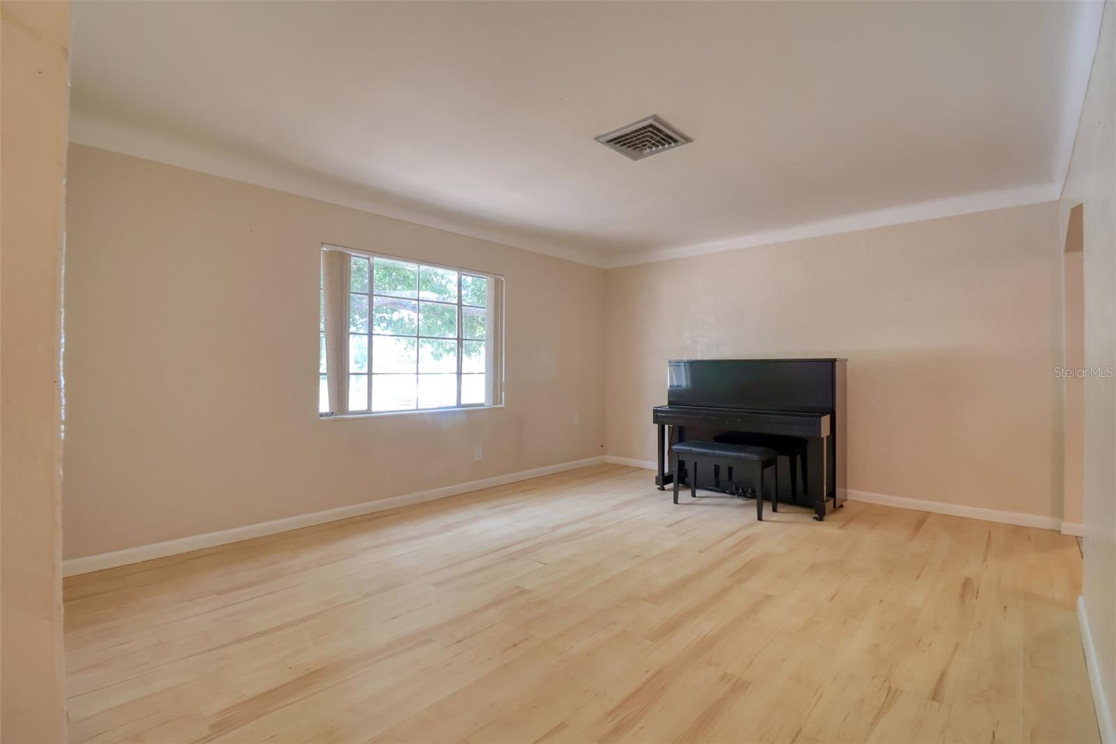 4845 25 AVE N, ST PETERSBURG, FL, 33713