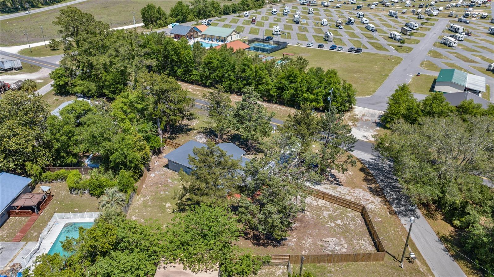 1025 NE 4TH ST, CHIEFLAND, FL, 32626