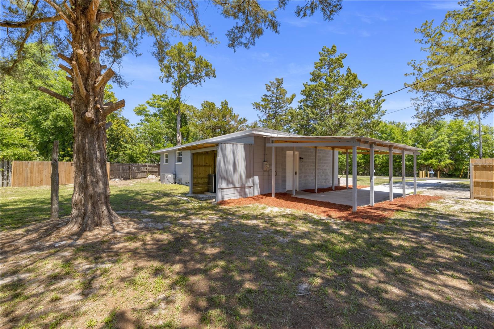 1025 NE 4TH ST, CHIEFLAND, FL, 32626