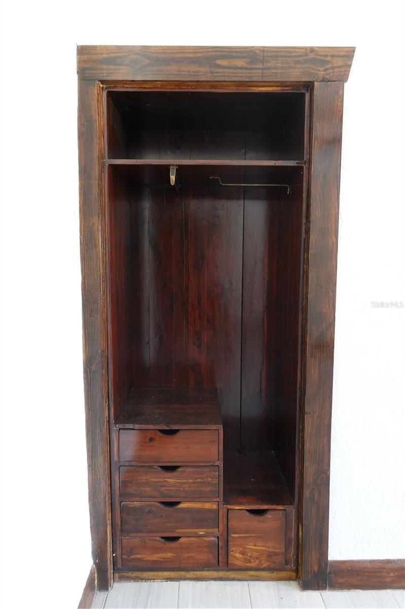 2314 N HIGHLAND AVE, TAMPA, FL, 33602