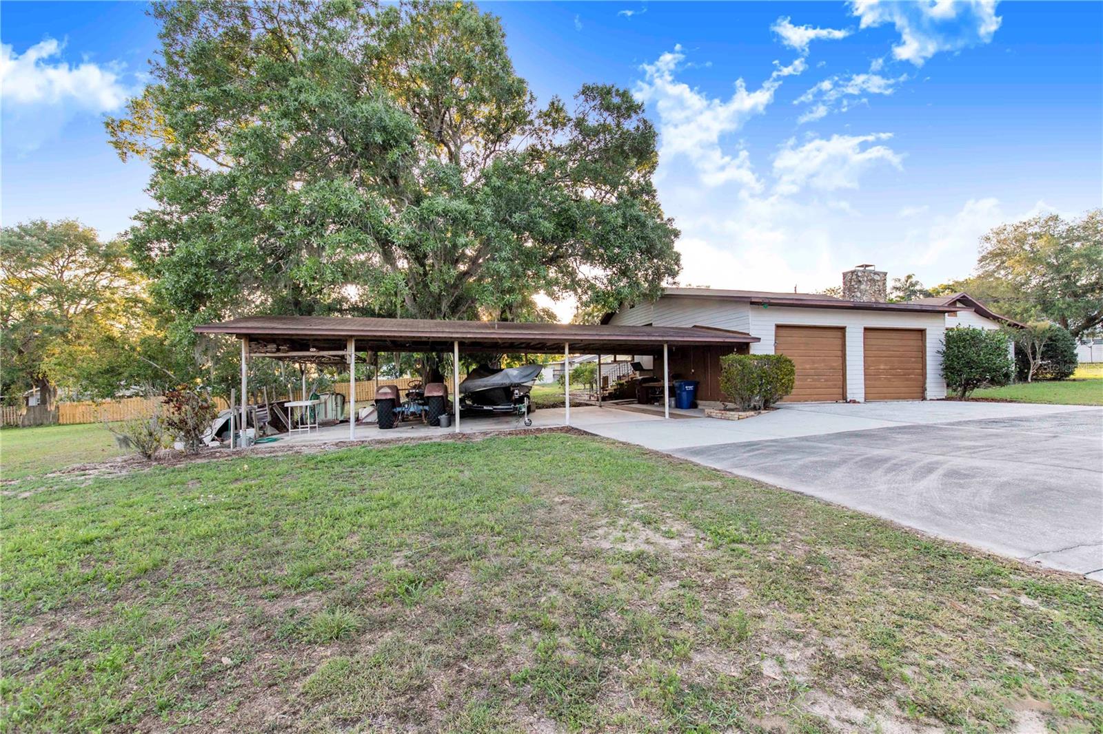 302 W GATES AVE, LAKE HAMILTON, FL, 33851