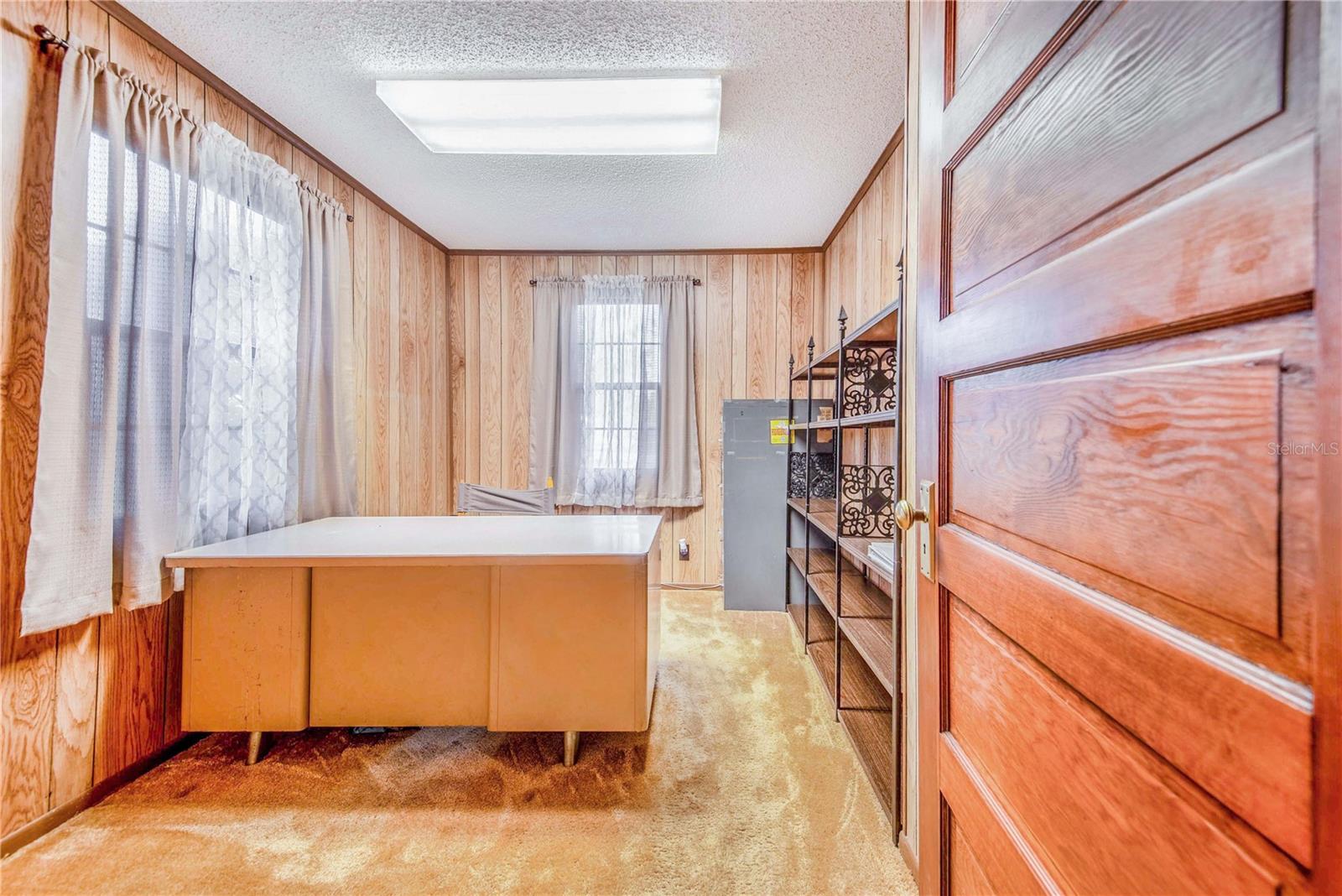 302 W GATES AVE, LAKE HAMILTON, FL, 33851