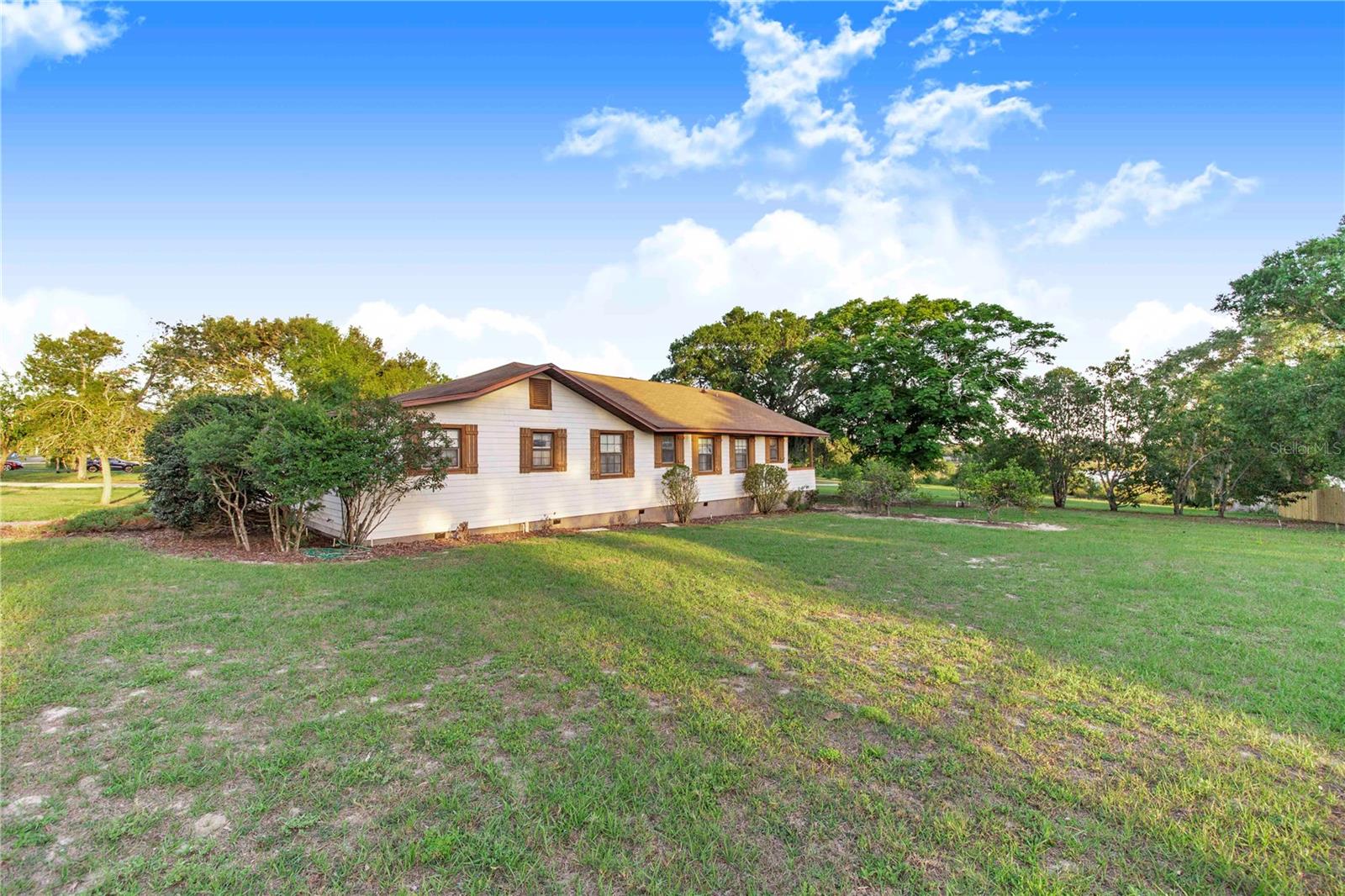 302 W GATES AVE, LAKE HAMILTON, FL, 33851