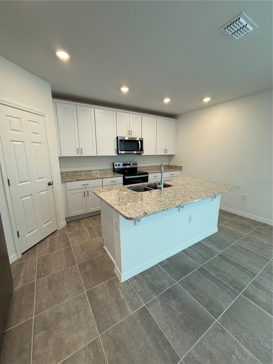 2339 WHITE TAIL ST, DAVENPORT, FL, 33837