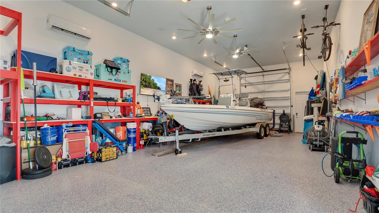 26516 SAVAGE CIR, HOWEY IN THE HILLS, FL, 34737