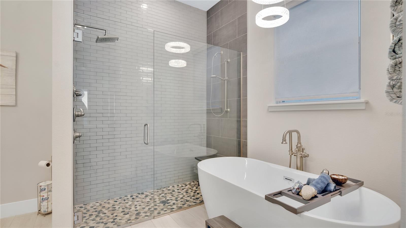 26516 SAVAGE CIR, HOWEY IN THE HILLS, FL, 34737