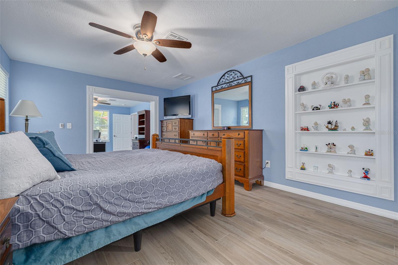 2671 CLUBHOUSE DR N, CLEARWATER, FL, 33761