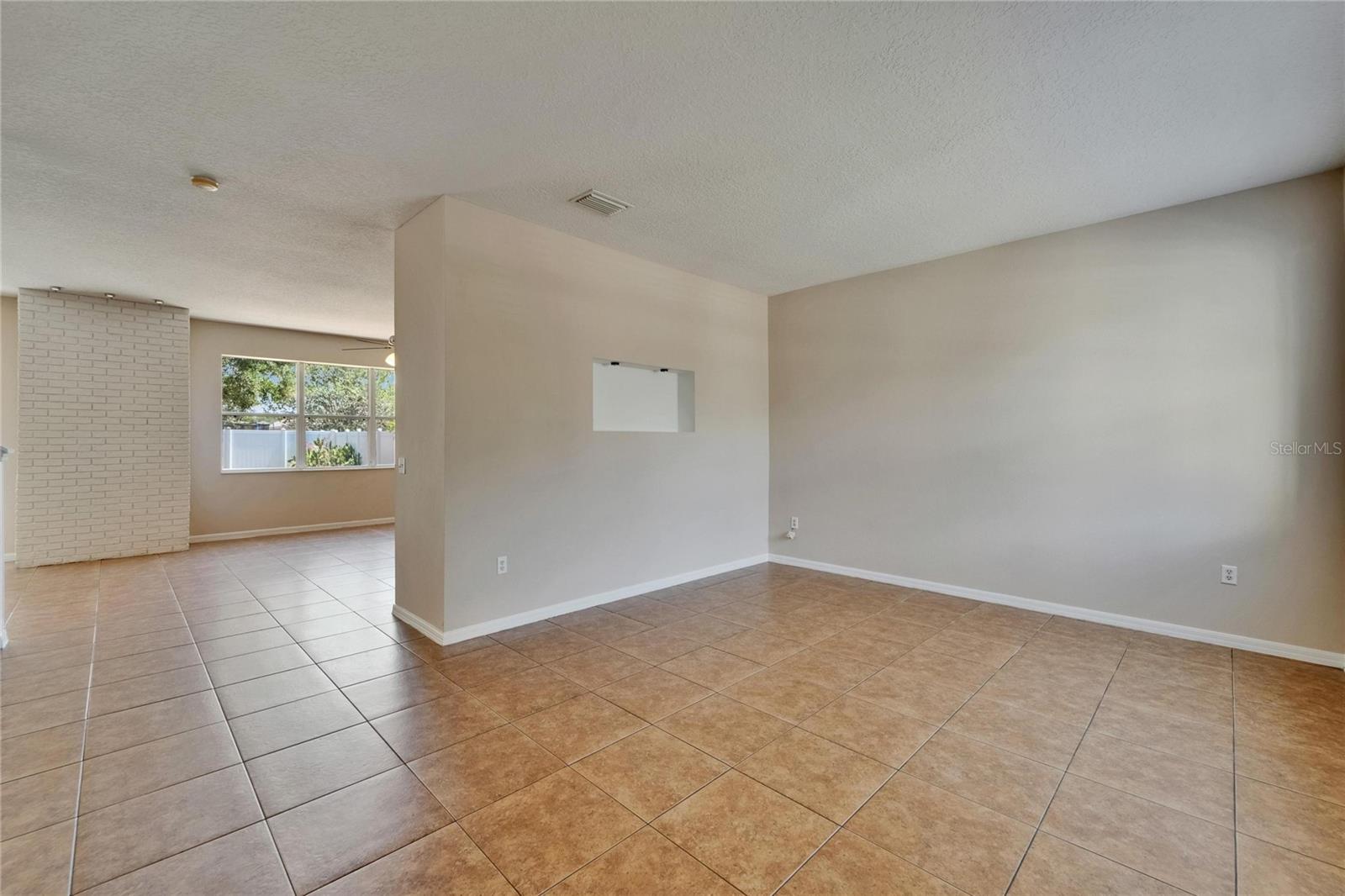 2415 BROWNWOOD DR, MULBERRY, FL, 33860