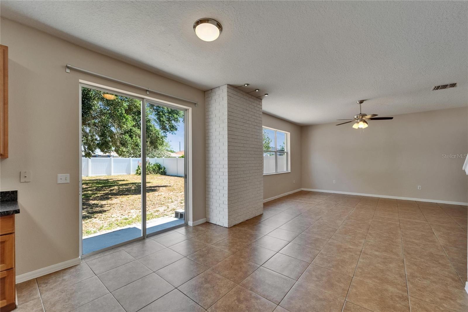 2415 BROWNWOOD DR, MULBERRY, FL, 33860