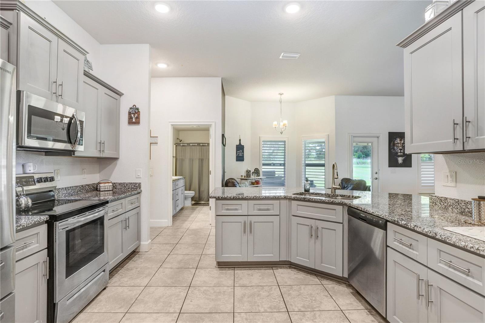 41043 STANTON HALL DR, DADE CITY, FL, 33525