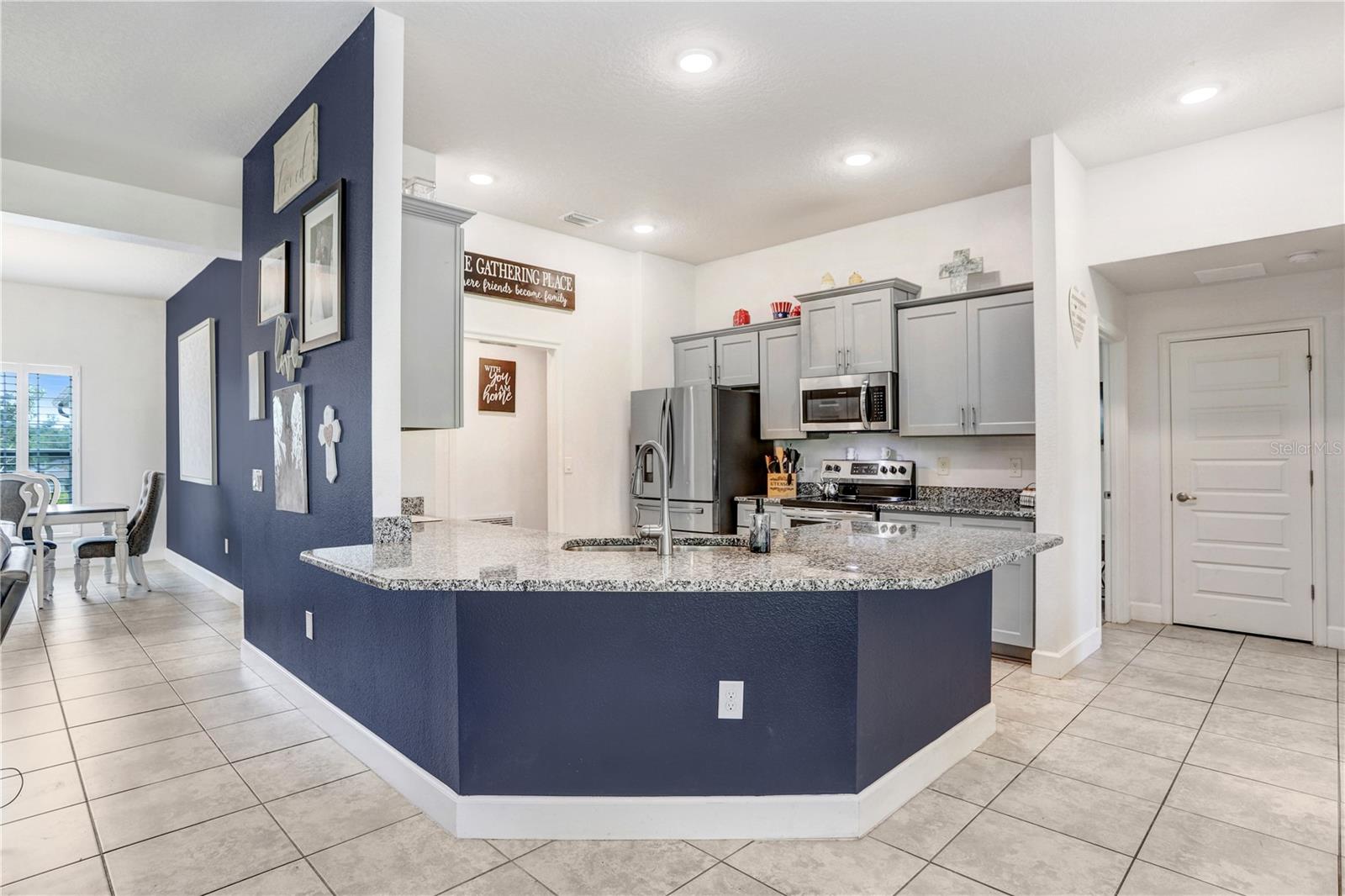 41043 STANTON HALL DR, DADE CITY, FL, 33525