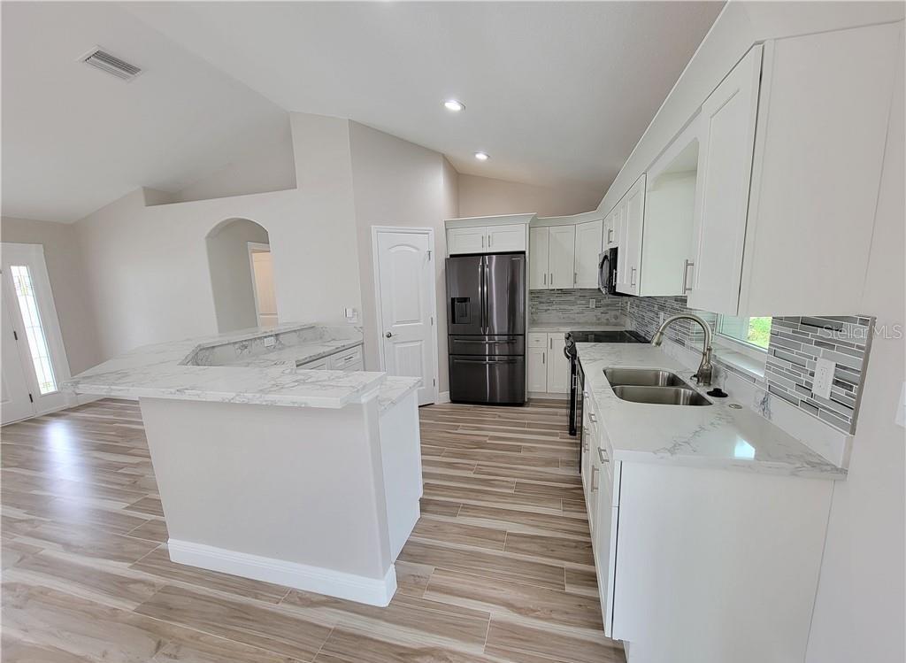 4410 LAKE HAVEN BLVD, SEBRING, FL, 33875