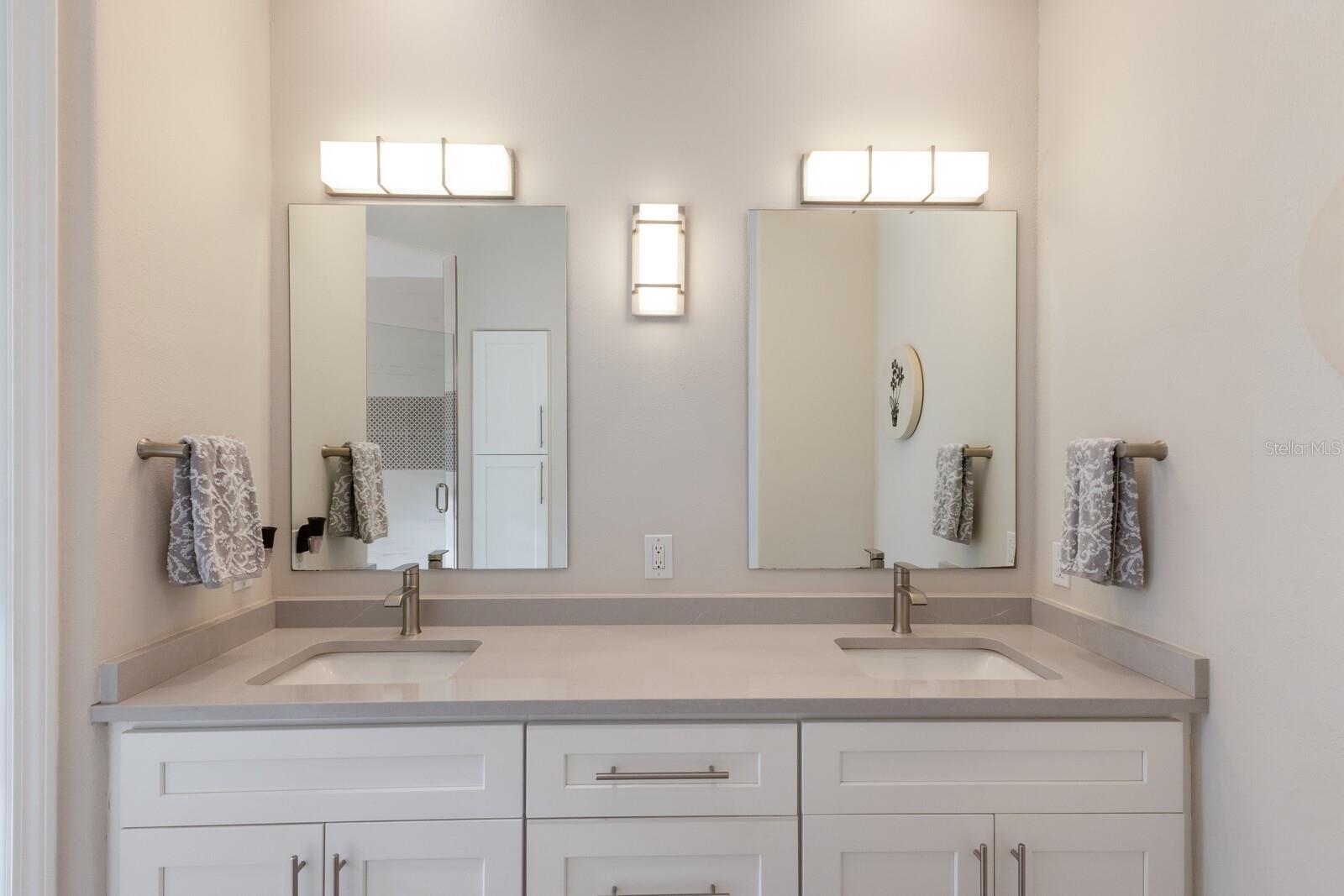 8035 ST SIMONS ST #8035, UNIVERSITY PARK, FL, 34201