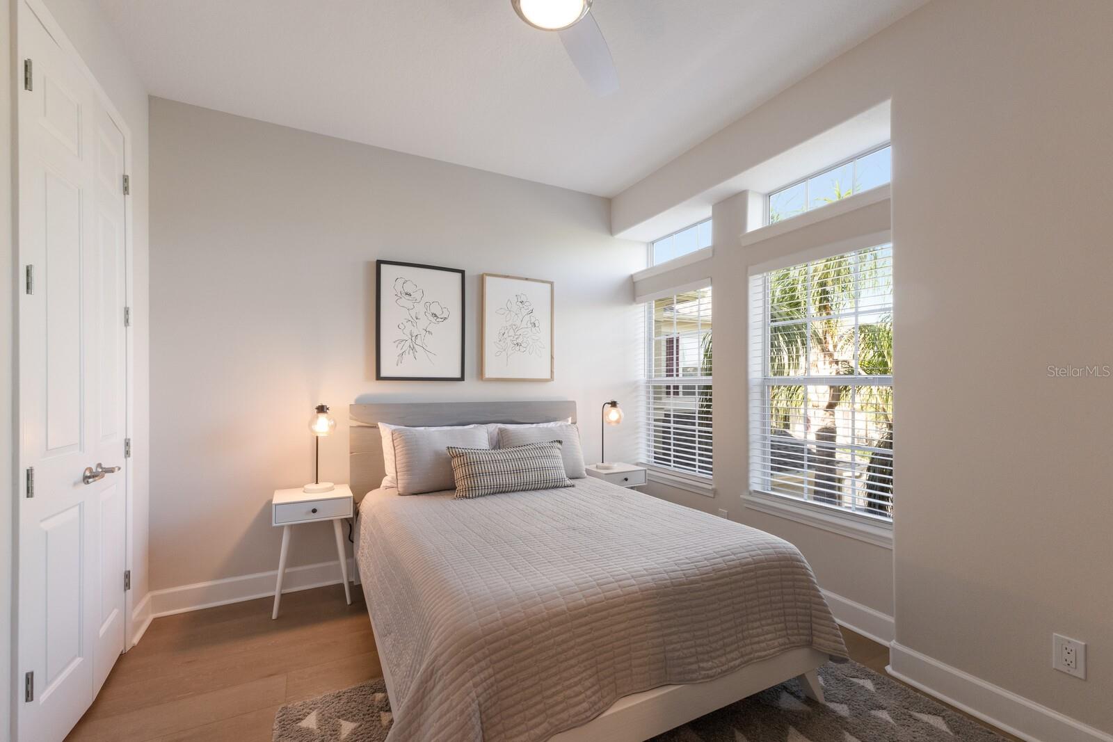 8035 ST SIMONS ST #8035, UNIVERSITY PARK, FL, 34201