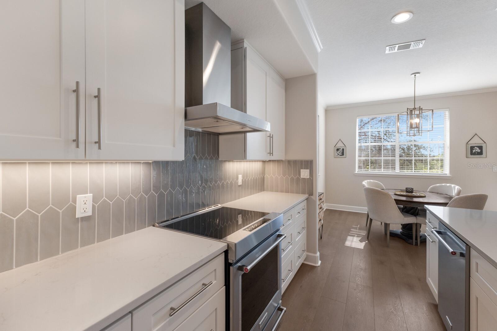 8035 ST SIMONS ST #8035, UNIVERSITY PARK, FL, 34201